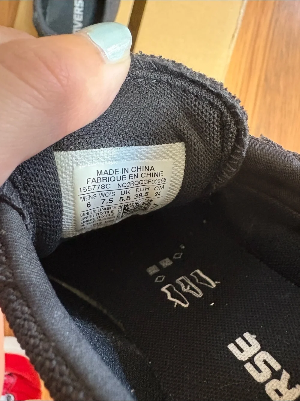 Converse Black Low-Top Canvas Women’s Sneakers